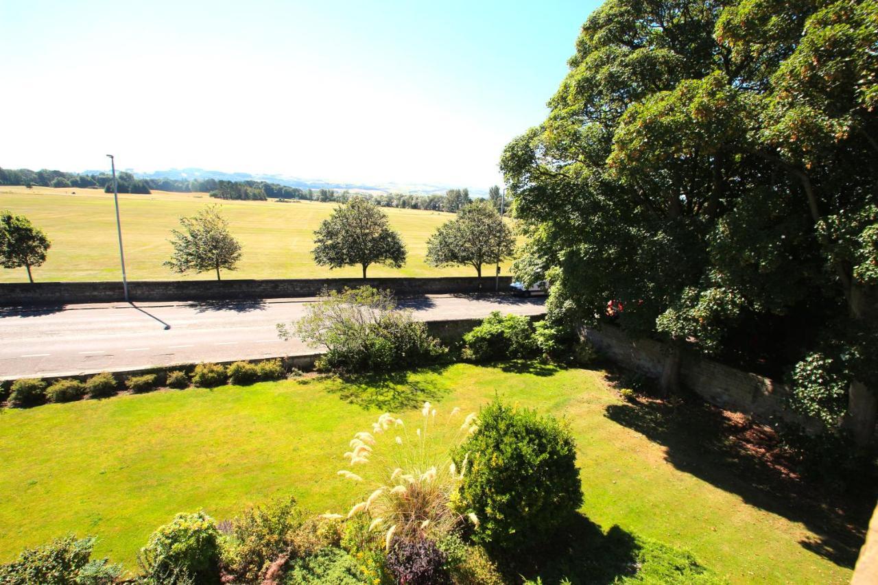 Beautiful 2 To 3 Bed Apartment With Stunning Views! Ayr Esterno foto